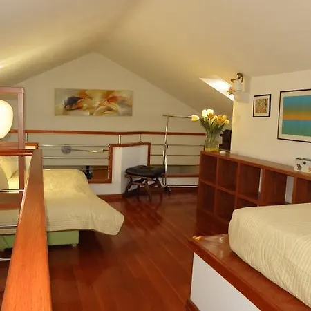 11428b Apartment